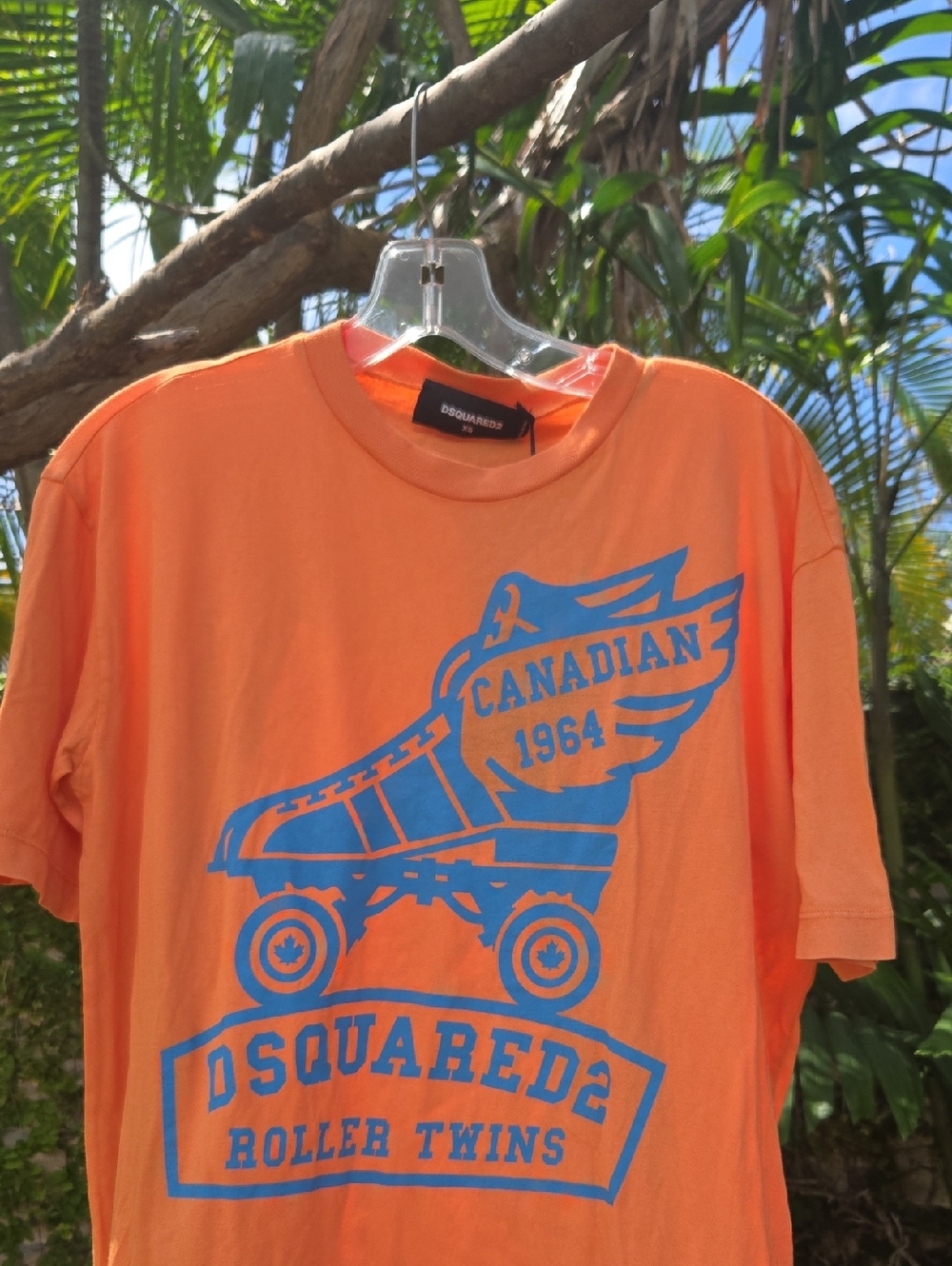 DSquared2 Roller Skate Tee - Picture 3 of 9